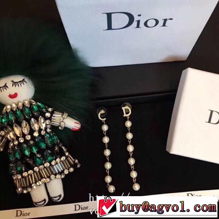 20新作です イヤリング  ストリート界隈でも人気 ディオール DIOR ストリート系に大人気