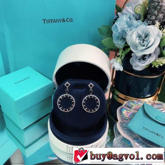 限定アイテムが登場 イヤリング 通勤通学どちらでも使え ティファニー Tiffany&Co