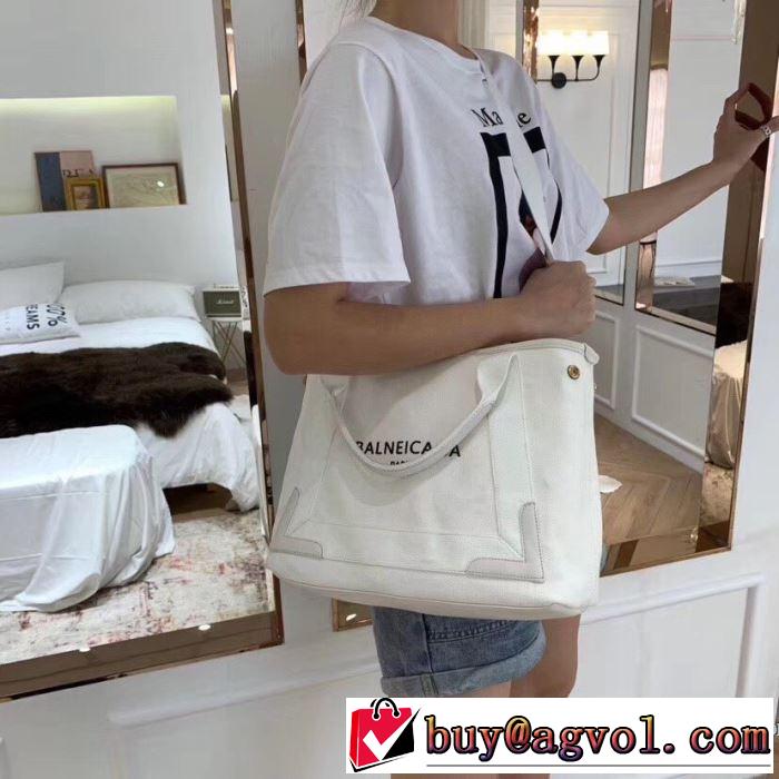 BALENCIAGA  大幅割引価格 バレンシアガ 今年の春トレンド  レディースバッグ 大人の新作こそ