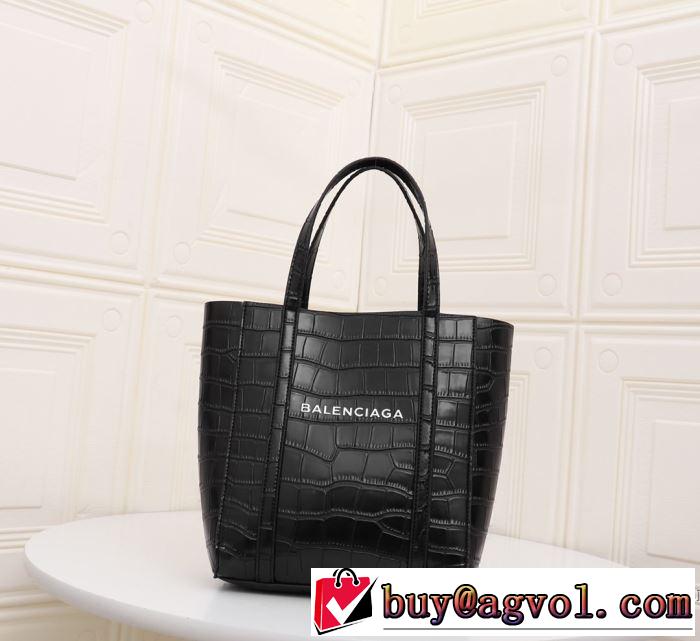 BALENCIAGA  手の届くプライスが魅力的 バレンシアガ 20SSトレンド  レディースバッグ