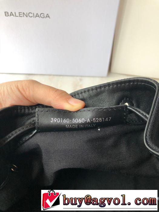 バレンシアガ 限定色がお目見え BALENCIAGA 新作が見逃せない  レディースバッグ一目惚れ級に