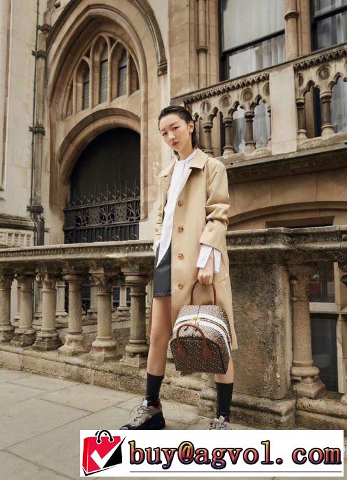 バーバリー今年の春トレンド  BURBERRY 今なお素敵なアイテムだ レディースバッグ