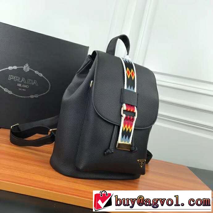 3色可選 海外でも人気なブランド プラダ PRADA 高級感のある素材 レディースバッグ