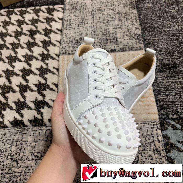 日本未入荷カラー ランニングシューズ 最もオススメ クリスチャンルブタン Christian Louboutin