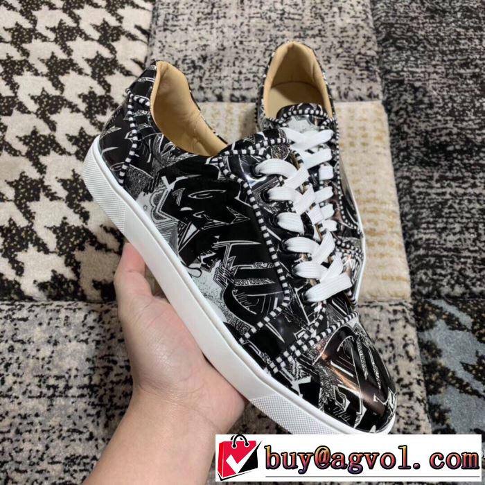 ストリート感あふれ クリスチャンルブタン Christian Louboutin 普段使いにも最適なアイテム ランニングシューズ
