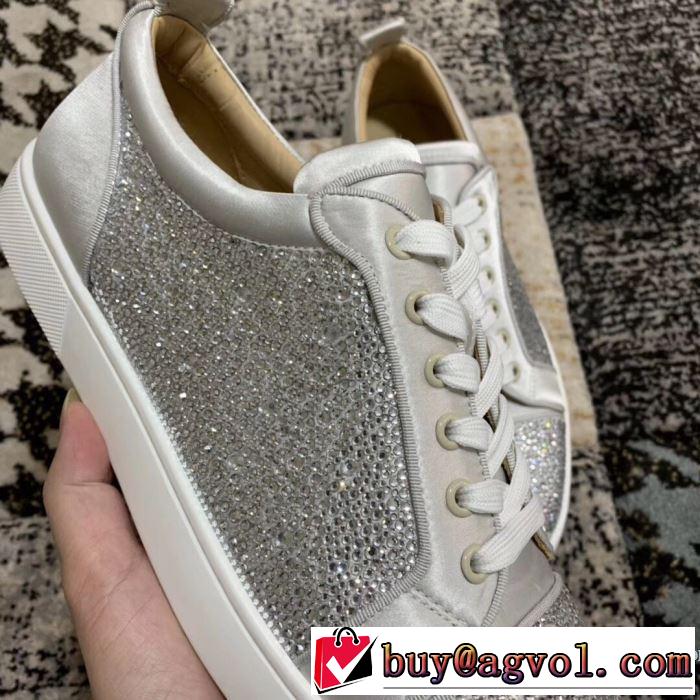 エレガントな雰囲気 ランニングシューズ 2年以上連続１位獲得 クリスチャンルブタン Christian Louboutin