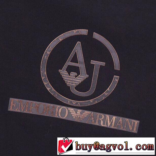 2019秋冬最重要アイテム アルマーニ大人かわいい秋冬コーデを楽しみ  ARMANI 上下セット