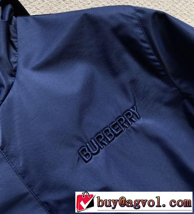 着こなしを楽しむ フード付きコート 有名ブランドです バーバリー BURBERRY
