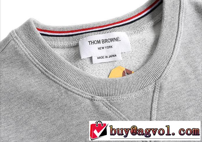 おしゃれさんはいち早く取り THOM BROWNE 4色可選トムブラウン プルオーバーパーカー 2019トレンドアイテム激安