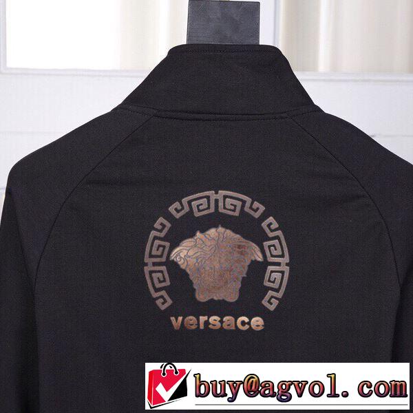2020秋冬流行ファション ヴェルサーチ 上下セットお洒落で秋冬注目トレンド VERSACE