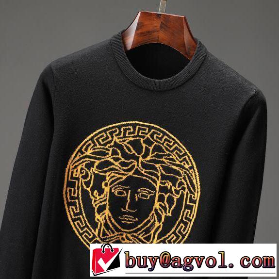 プルオーバー 2019秋冬最安価格新品 VERSACE ヴェルサーチ  大人かわいい秋冬コーデを楽しみ