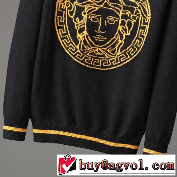 プルオーバー 2019秋冬最安価格新品 VERSACE ヴェルサーチ  大人かわいい秋冬コーデを楽しみ