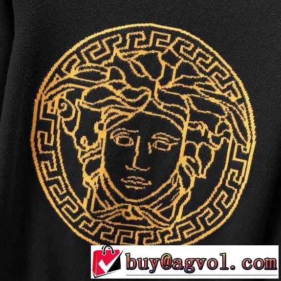 プルオーバー 2019秋冬最安価格新品 VERSACE ヴェルサーチ  大人かわいい秋冬コーデを楽しみ