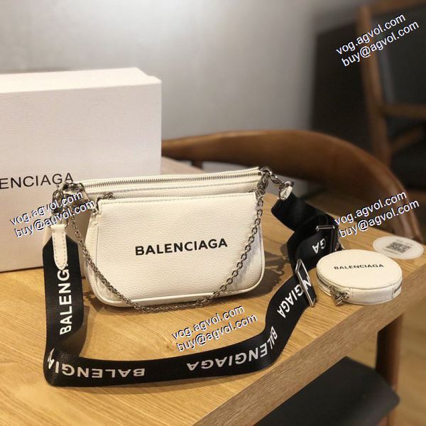 2色可選 斜め掛けバッグ バレンシアガ BALENCIAGA 綺麗に決まるフォルム！ 2020秋冬 ショルダーバッグ BALENCIAGAコピー ブランド