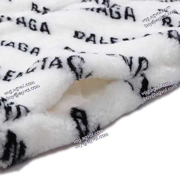 2020秋冬 バレンシアガ BALENCIAGA ウールコート スタイリッシュな印象 バレンシアガスーパーコピー 上品上質