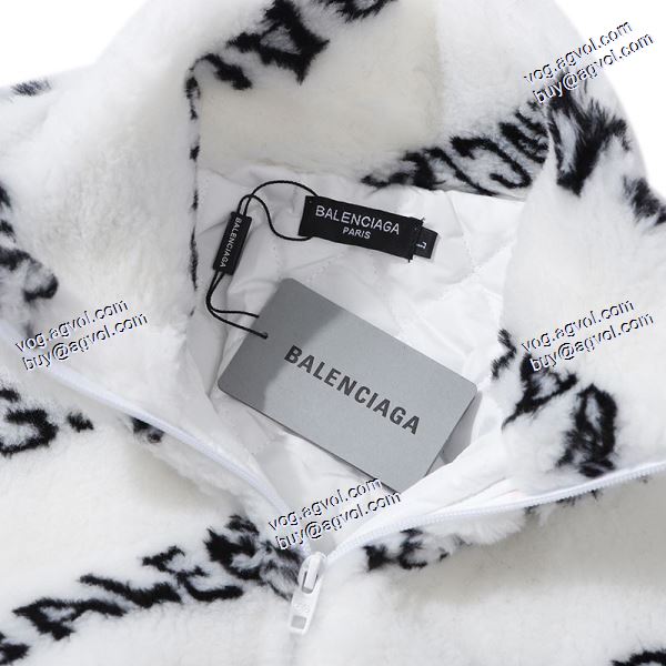 2020秋冬 バレンシアガ BALENCIAGA ウールコート スタイリッシュな印象 バレンシアガスーパーコピー 上品上質