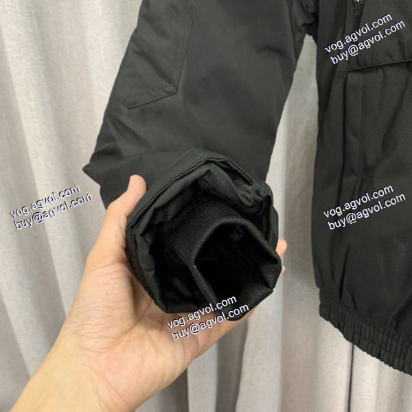 デザイン性の高い ブランド コピー 綿入れ 中わたジャケット バレンシアガ BALENCIAGA 2色可選 スタンドカラー保温綿服