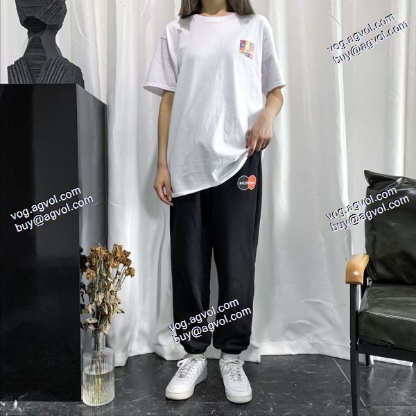 2020秋冬 バレンシアガ BALENCIAGA ブランドスーパーコピー 人気激売れ スエットパンツ BALENCIAGA デザイン性の高い