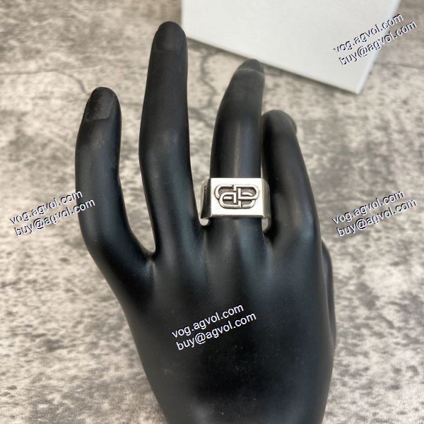 リング 指輪 2色可選 2020秋冬 超人気美品◆ バレンシアガ BALENCIAGA バレンシアガスーパーコピー