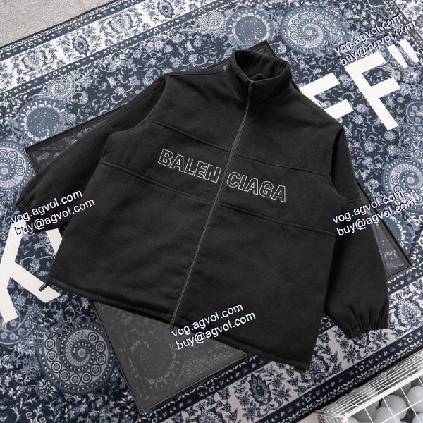 主役になる存在感 2020秋冬 バレンシアガ BALENCIAGA ウールコート BALENCIAGAスーパーコピー