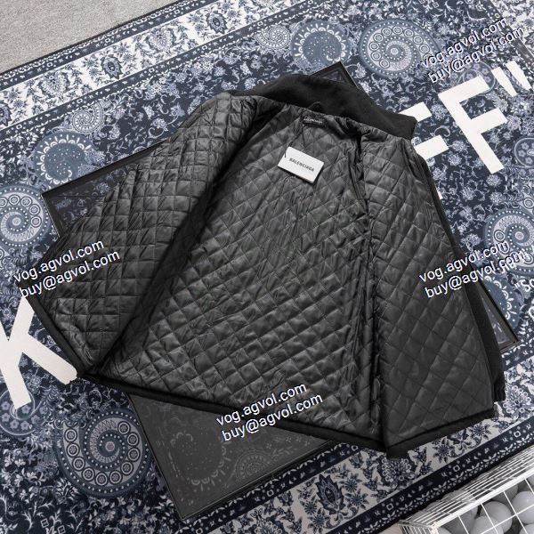 主役になる存在感 2020秋冬 バレンシアガ BALENCIAGA ウールコート BALENCIAGAスーパーコピー