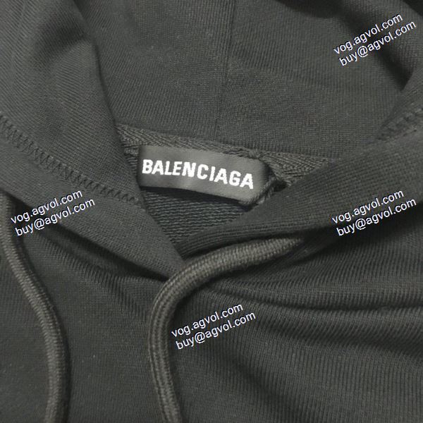 バレンシアガ BALENCIAGA 2020秋冬 パーカー BALENCIAGAブランドコピー 今からの季節にピッタリ！