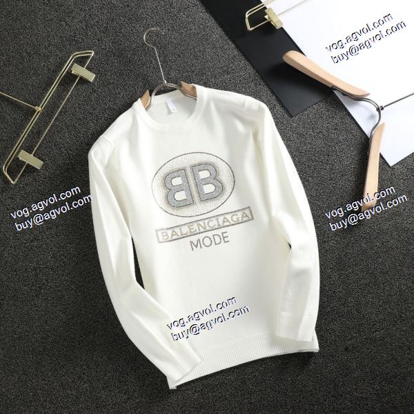 バレンシアガコピーブランド 2020秋冬 お買い得品 バレンシアガ BALENCIAGA プルオーバーパーカー 2色可選