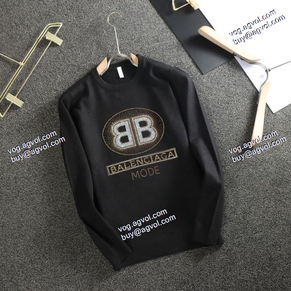 バレンシアガコピーブランド 2020秋冬 お買い得品 バレンシアガ BALENCIAGA プルオーバーパーカー 2色可選