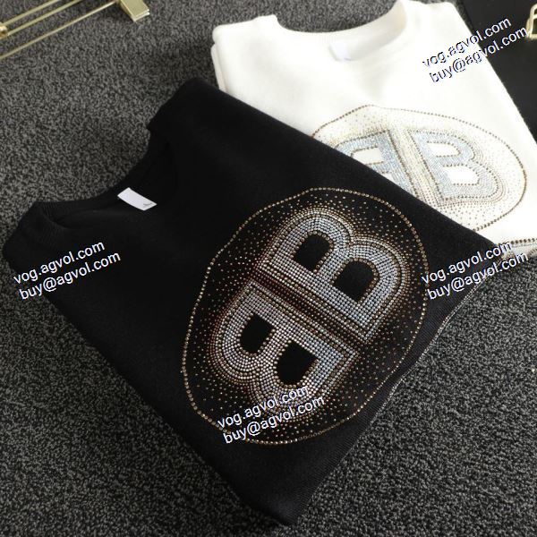 バレンシアガコピーブランド 2020秋冬 お買い得品 バレンシアガ BALENCIAGA プルオーバーパーカー 2色可選
