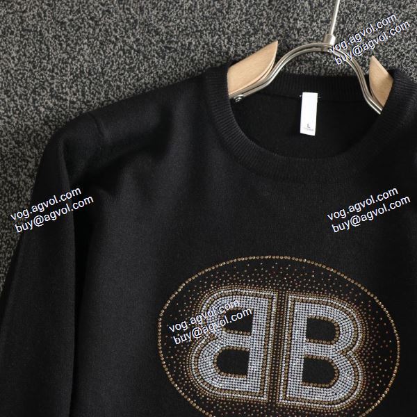 バレンシアガコピーブランド 2020秋冬 お買い得品 バレンシアガ BALENCIAGA プルオーバーパーカー 2色可選