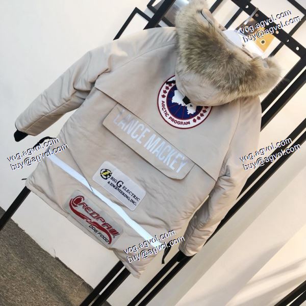 防風性に優れ 2020秋冬 カナダグースブランドコピー ランキング商品 メンズ ダウンジャケット 保温効果は抜群 3色可選