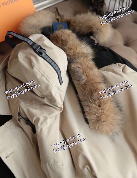 お買い得品 カナダグース Canada Goose メンズ ダウンジャケット 2020秋冬 ラクーンファー付きダウンコート CANADA GOOSEコピーブランド 2色可選