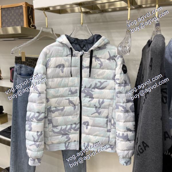 2020秋冬 極上の着心地 カナダグース Canada Goose 白迷彩ダウンジャケット プレミアムダウンコート CANADA GOOSEコピー ブランド