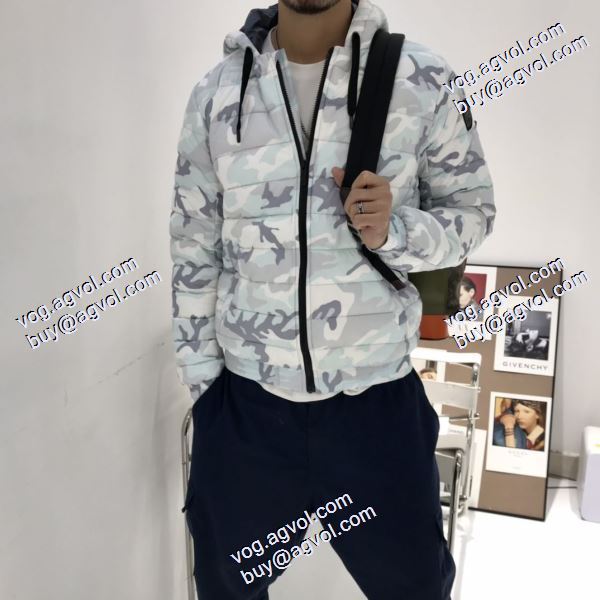 2020秋冬 極上の着心地 カナダグース Canada Goose 白迷彩ダウンジャケット プレミアムダウンコート CANADA GOOSEコピー ブランド