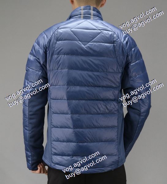 2020秋冬 カナダグース Canada Goose 耐久性のある カナダグースコピー 軽量ダウンジャケット カナダグーススーパーコピー 2色可選 高レベルの保温性