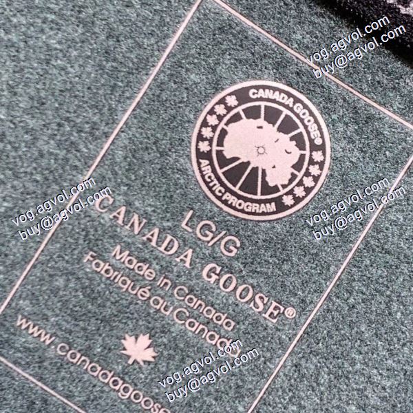 2020秋冬 存在感◎ カナダグース Canada Gooseコピー ブランド 運動保温下着セット 3色可選