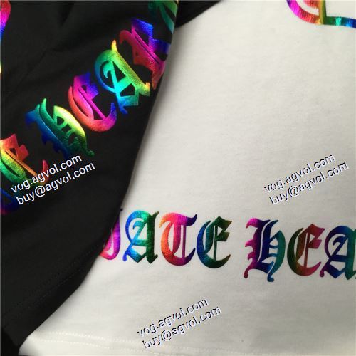  縦には伸びにくい 2色可選 2020AW CHROME HEARTSブランドコピー 半袖Tシャツ 綺麗に決まるフォルム！