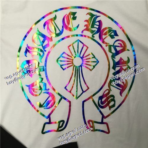  縦には伸びにくい 2色可選 2020AW CHROME HEARTSブランドコピー 半袖Tシャツ 綺麗に決まるフォルム！