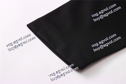  3色可選  耐久性のある ARMANI偽物  ファション性の高い  2020AW アルマーニコピー長袖 /ロングTシャツ 