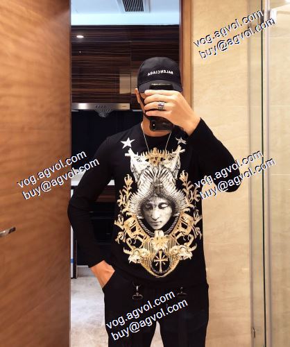  人気商品登場 2020AW ジバンシーコピー偽物  GIVENCHYコピー激安 大好評 長袖 /ロングTシャツ