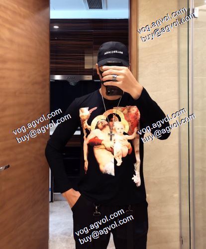  数に限りがある 2020AW ジバンシーコピー偽物 希少価値大！長袖 /ロングTシャツ GIVENCHYコピー激安  