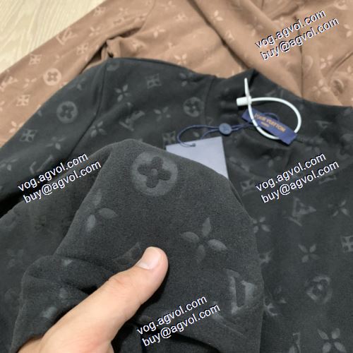  風合いが出る 3色可選 LOUIS VUITTONコピー 極上の着心地 2020AW ルイ ヴィトンコピー 長袖 /ロングTシャツ