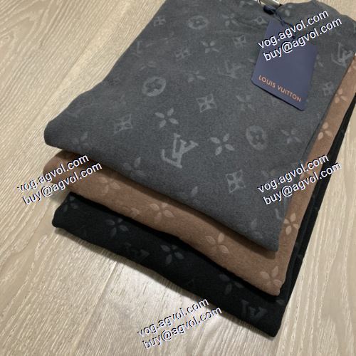 風合いが出る 3色可選 LOUIS VUITTONコピー 極上の着心地 2020AW ルイ ヴィトンコピー 長袖 /ロングTシャツ