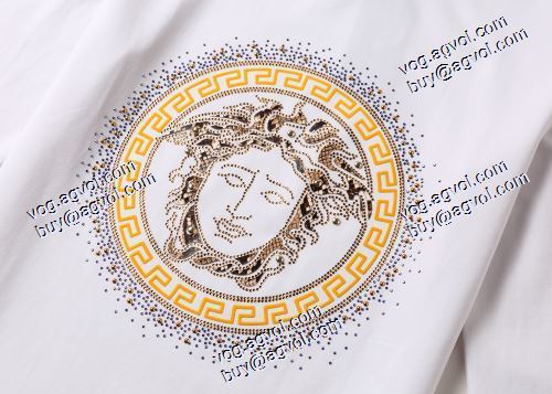  長袖 /ロングTシャツ 2色可選 落ち着いた感覚 ヴェルサーチコピー 超目玉  2020AW VERSACEコピー激安  