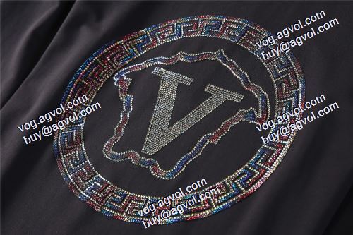  ポップ 2020AW VERSACEコピー激安  ファション性の高い 2色可選 ヴェルサーチコピー 長袖 /ロングTシャツ  