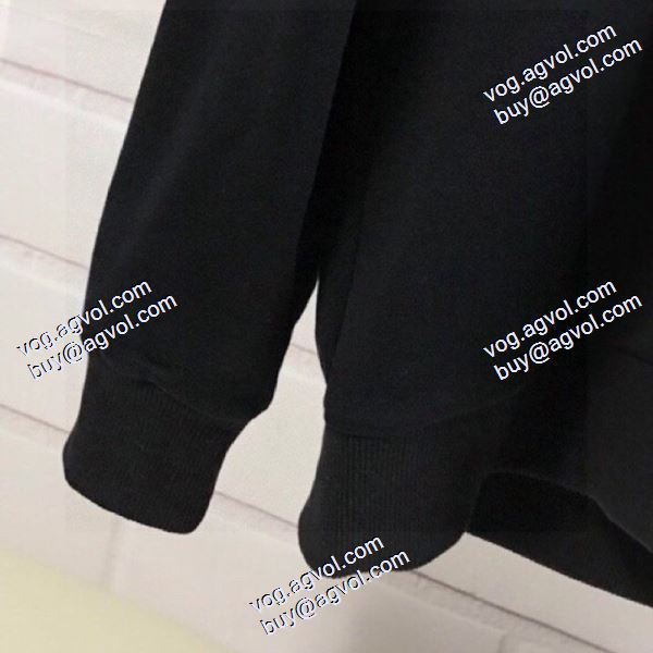 Off-White オフホワイトコピー ブランド 長く愛用できる パーカー 2020秋冬 