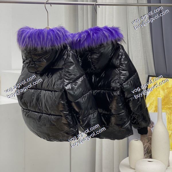 魅力ファッション　 モンクレール MONCLERコピー 高品質 人気 2020秋冬 ダウンジャケット 防寒具としての機能もバッチリ