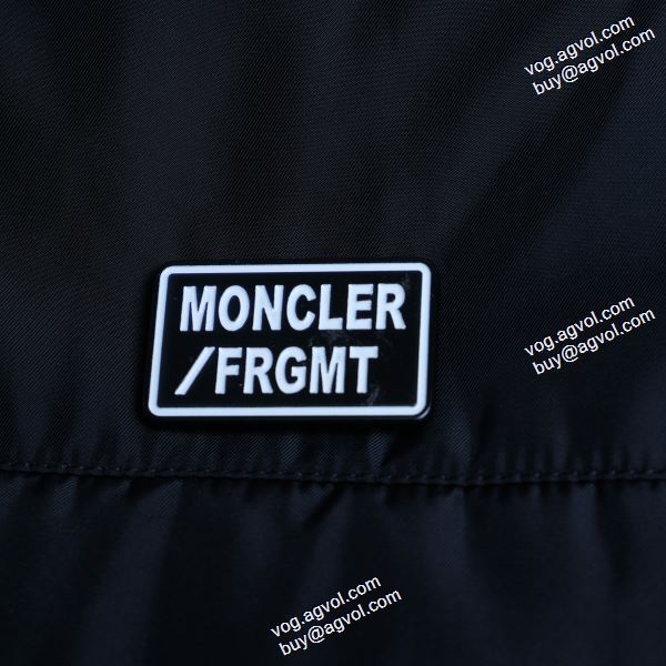 耐久性のある  2020AW ダウンジャケット メンズ 何にでも合わせ易く格好良く決まる MONCLERブランド 偽物 通販