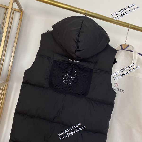 スタイリッシュな印象 2020AW ダウンジャケット メンズ MONCLERスーパーコピー 激安 光沢のある