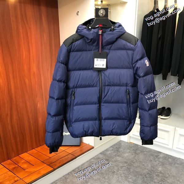 人気商品登場 秋冬を彩る一着 3色可選 2020AW ダウンジャケット メンズ MONCLERスーパーコピー 代引